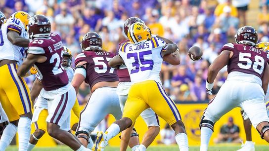 LSU rallies past Mississippi St. with big 4th quarter (College Football)
