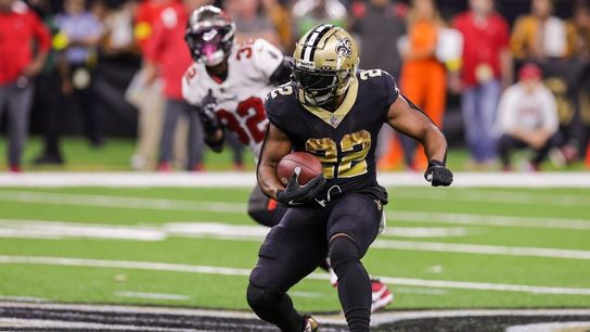 Report: Saints RB Mark Ingram (knee) out 3-4 weeks (NFL)