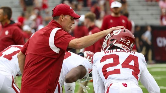 Brent Venables guides No. 6 Oklahoma vs. alma mater K-State (College Football)