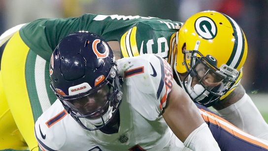 Bears QB Justin Fields: 'I respect every fan that we have' (NFL)