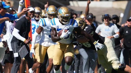 UCLA rolls against Colorado to open Pac-12 play (College Football)