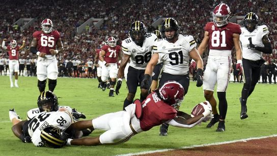 No. 2 Alabama makes case for top rank with 55-3 shelling of Vanderbilt (College Football)