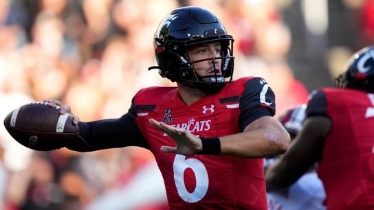 High-scoring offenses, Cincy and Tulsa meet in AAC opener (College Football)