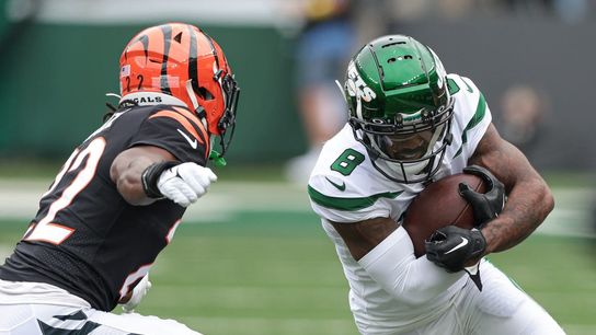 Jets coach: Elijah Moore out vs. Broncos after trade demand (NFL)