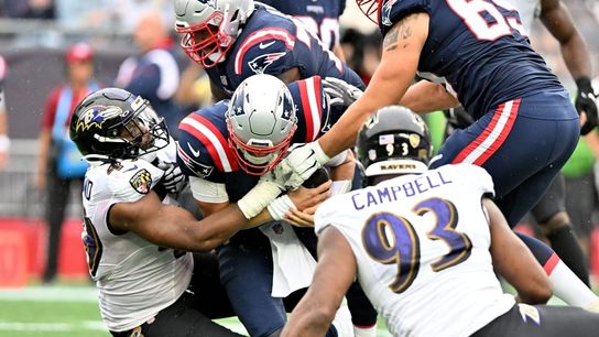 Patriots QB Mac Jones injures ankle in loss to Ravens (NFL)