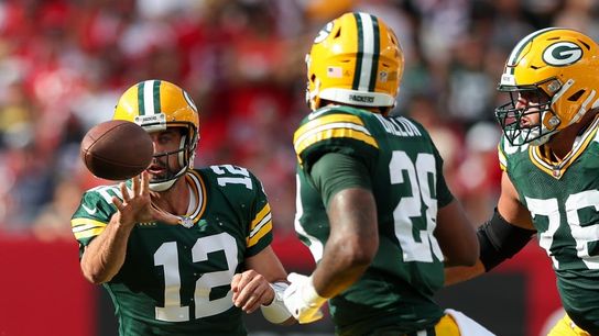 Packers avoid late-game comeback to edge Bucs (NFL)