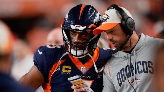 Report: Broncos hand play-calling duties to Klint Kubiak (NFL)