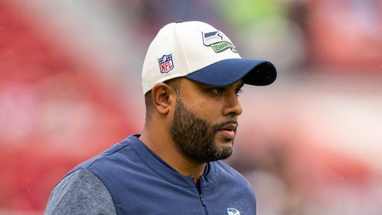 Reports: Eagles fire defensive coordinator Sean Desai (NFL)
