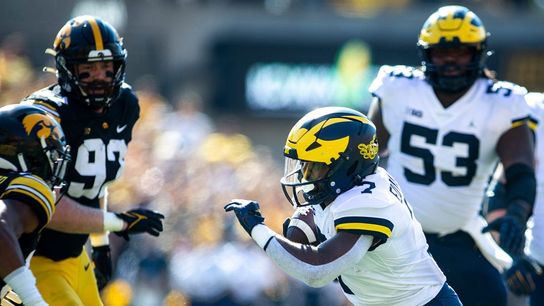 Blake Corum, No. 4 Michigan run over Iowa (College Football)