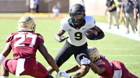 No. 23 Florida State suffers first loss to No. 22 Wake Forest (College Football)