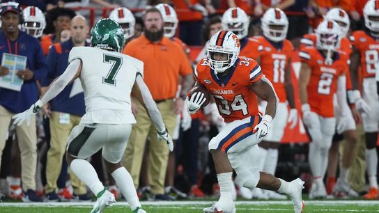 Syracuse wallops Wagner to remain undefeated (College Football)