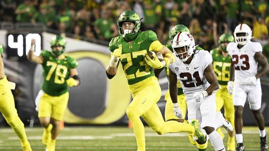 No. 13 Oregon shakes off slow start, trounces Stanford (College Football)