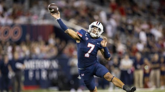 Upward-trending Arizona attempts to shoot down 12th-ranked Ducks (College Football)