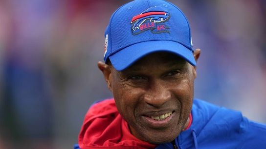 Bills need a DC with Leslie Frazier planning year off (NFL)