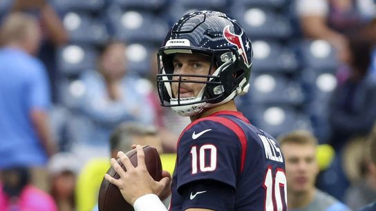 Lovie Smith gives Davis Mills vote of confidence as Texans QB (NFL)