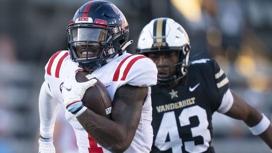 Record-setting Jonathan Mingo, No. 9 Ole Miss host Auburn (College Football)