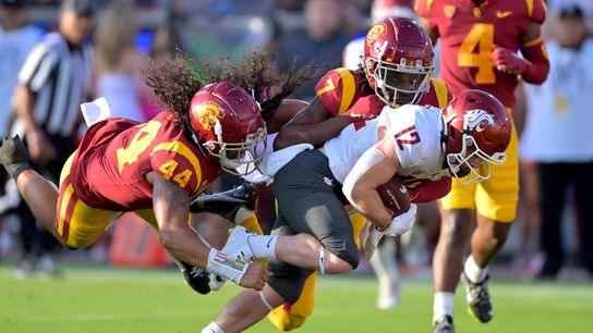 No. 6 USC pulls away for 30-14 win over Wazzu (College Football)