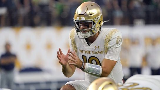 Stanford looks to turn season around at Notre Dame (College Football)