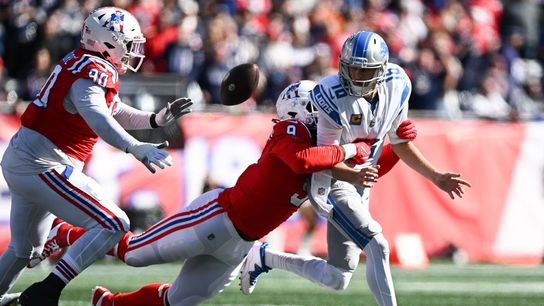 Bailey Zappe, defense come up big as Patriots blank Lions (NFL)