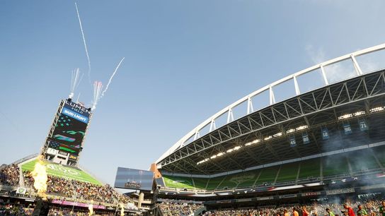 Cards-Seahawks to have delayed start time if M's host Game 4 (NFL)