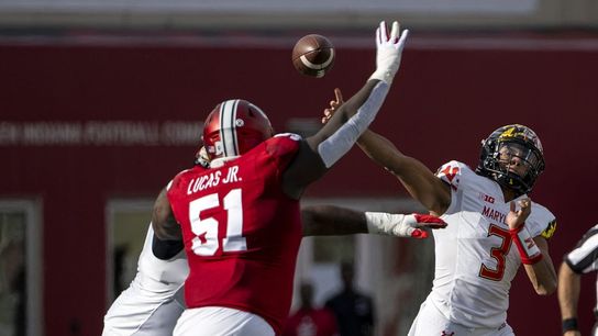 Maryland QB Taulia Tagovailoa carted off field with apparent knee injury (College Football)