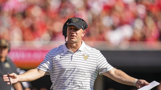 Vandy DB coach Dan Jackson suspended for pro-Ye post (College Football)