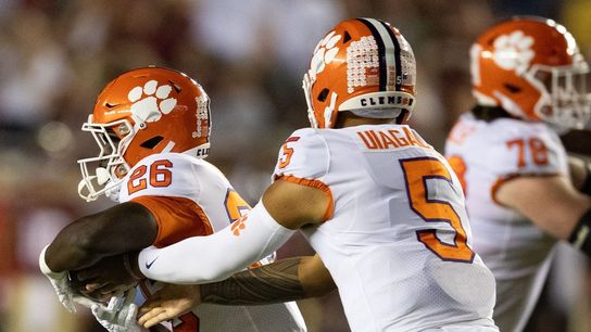 No. 5 Clemson puts home streak on line vs. surprising No. 14 Syracuse (College Football)