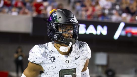 Oregon CB Christian Gonzalez declares for NFL draft (College Football)