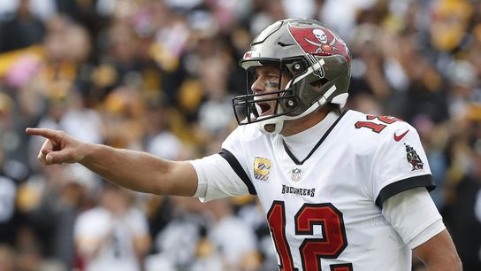 Drama surrounds Panthers as Bucs come to town (NFL)
