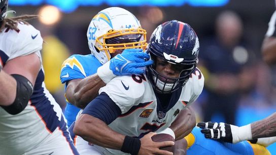 Broncos QB Russell Wilson needs tests on hurting hamstring (NFL)