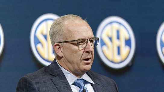 SEC axing divisions, sticking with 8-game conference slate for 2024 (College Football)