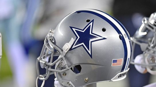 Report: Panthers' Jeff Nixon up for Cowboys OC job (NFL)