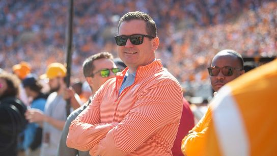 Tennessee, AD Danny White agree to contract extension (College Football)
