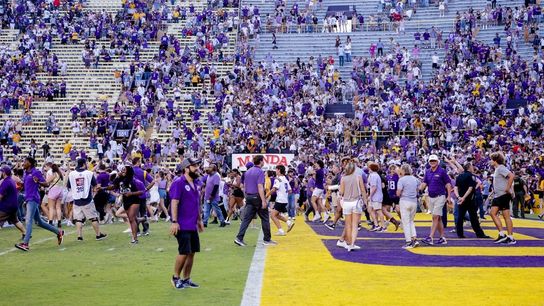 LSU fined $250K for fans storming field (College Football)