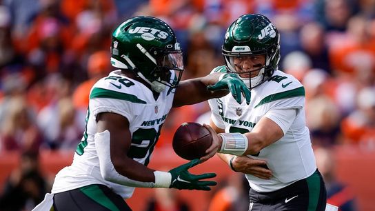 Jets get past Broncos to earn fourth straight win (NFL)