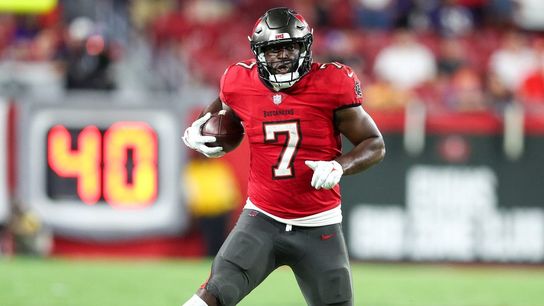 Leonard Fournette (hip) expected back after bye (NFL)
