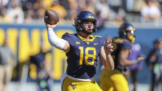 Report: WVU QB JT Daniels enters transfer portal (College Football)