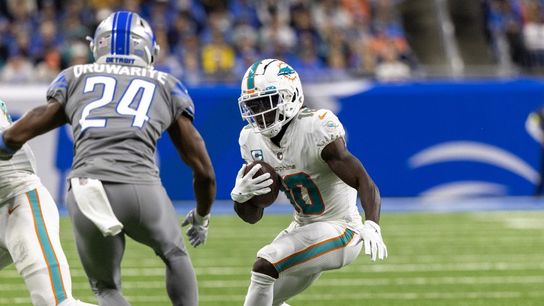 Dolphins bring win-now feeling into matchup vs. Bears (NFL)