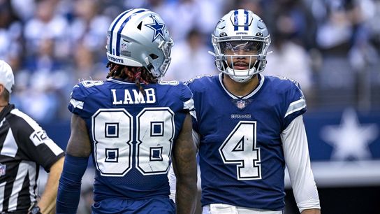 Cowboys WR CeeDee Lamb injures leg at Bears (NFL)