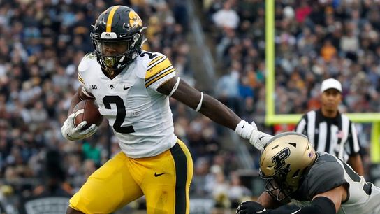Kaleb Johnson and Iowa overwhelm Purdue (College Football)