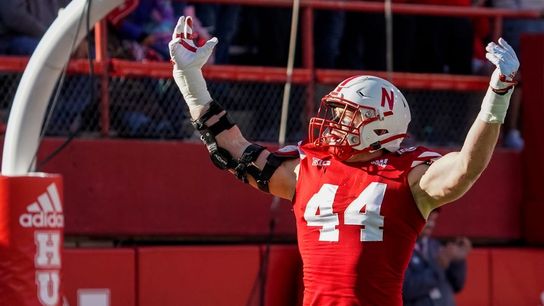 Nebraska LB Garrett Nelson enters NFL draft (College Football)