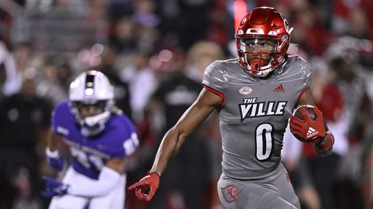 Louisville pulls away for 34-10 win over James Madison (College Football)