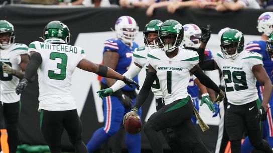 Josh Allen duels idol Aaron Rodgers in high-stakes opener (NFL)