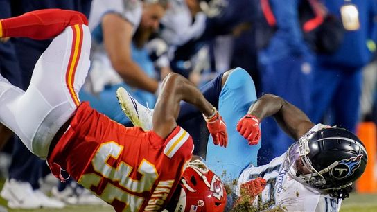 Chiefs prevail in OT, snap losing streak vs. Titans (NFL)