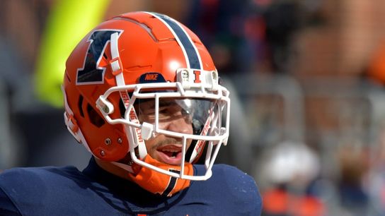 Nation's leading rusher Chase Brown hurts leg, able to walk off field (College Football)