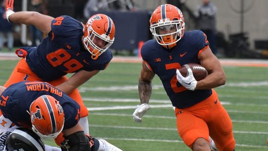 Illinois star RB Chase Brown declares for NFL draft (College Football)