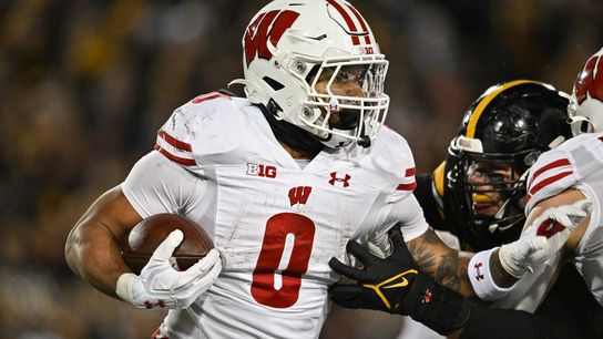 Guaranteed Rate Bowl: Wisconsin-Oklahoma St. Betting Preview (College Football)