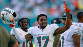 Fins to pick up options for Jaylen Waddle, Jaelan Phillips (NFL)