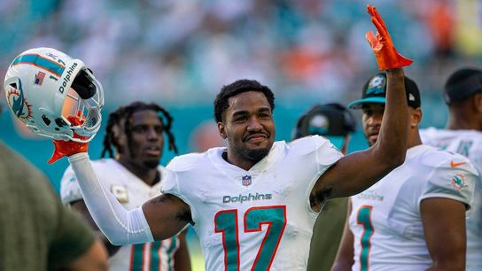 Dolphins WR Jaylen Waddle ruled out vs. Ravens (NFL)