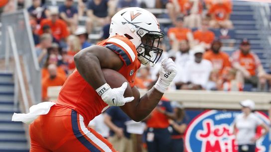 Shooting survivor Mike Hollins back at Virginia practice (College Football)